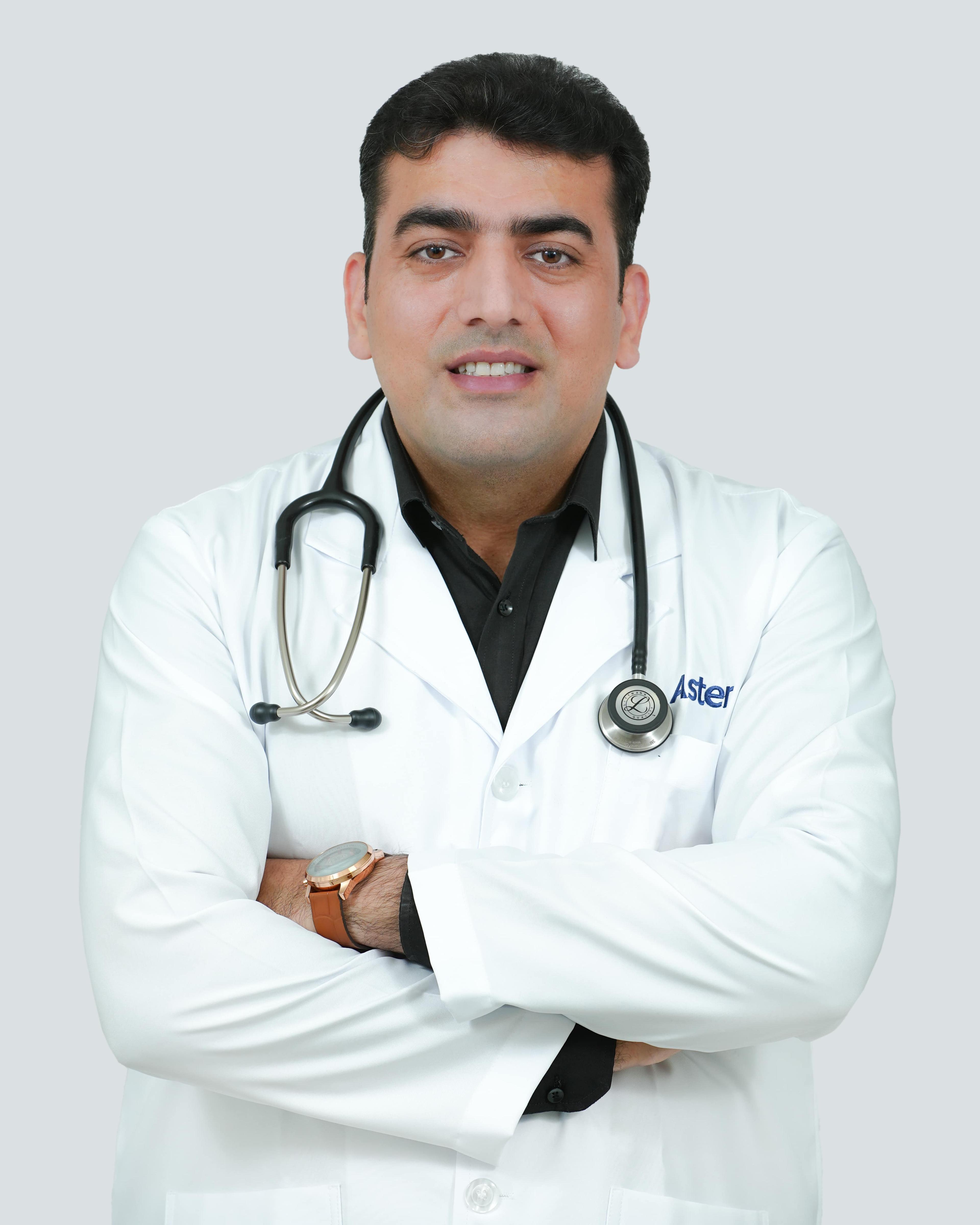 Dr. Arfat Khalid