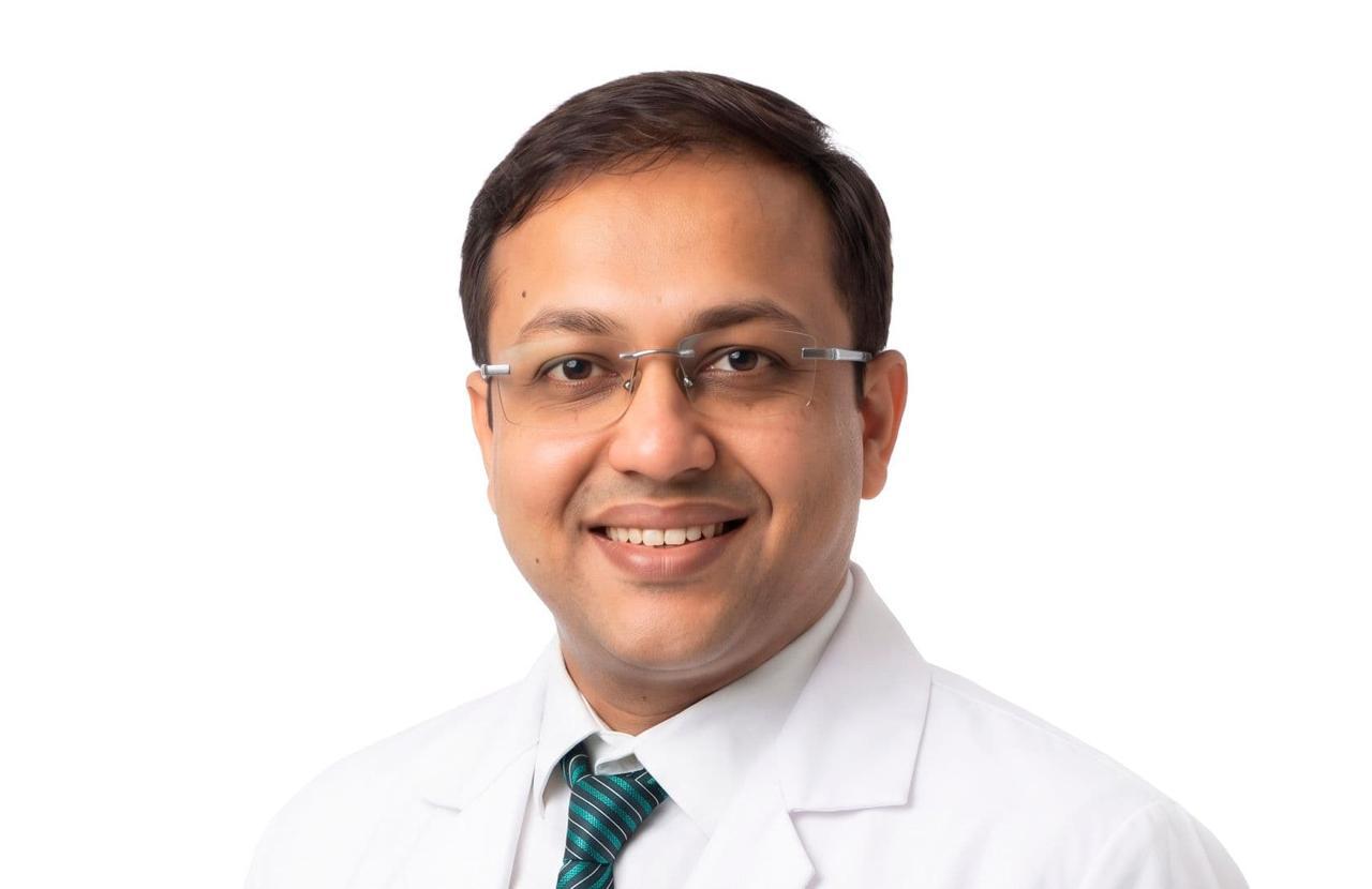 Dr. Amit Chakraborty